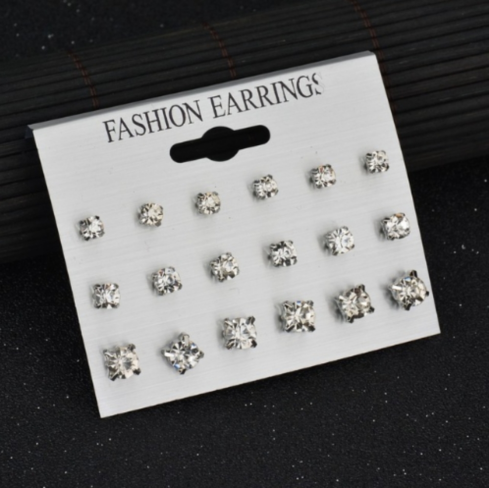 🥰 Best Selling New Earring Packs 🤩2 for $20 - Picture 10 of 10